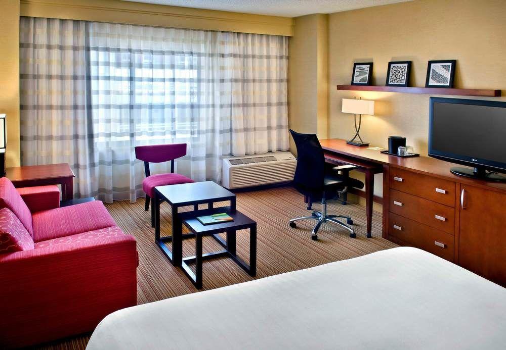 Courtyard By Marriott Jersey City Newport Exterior foto