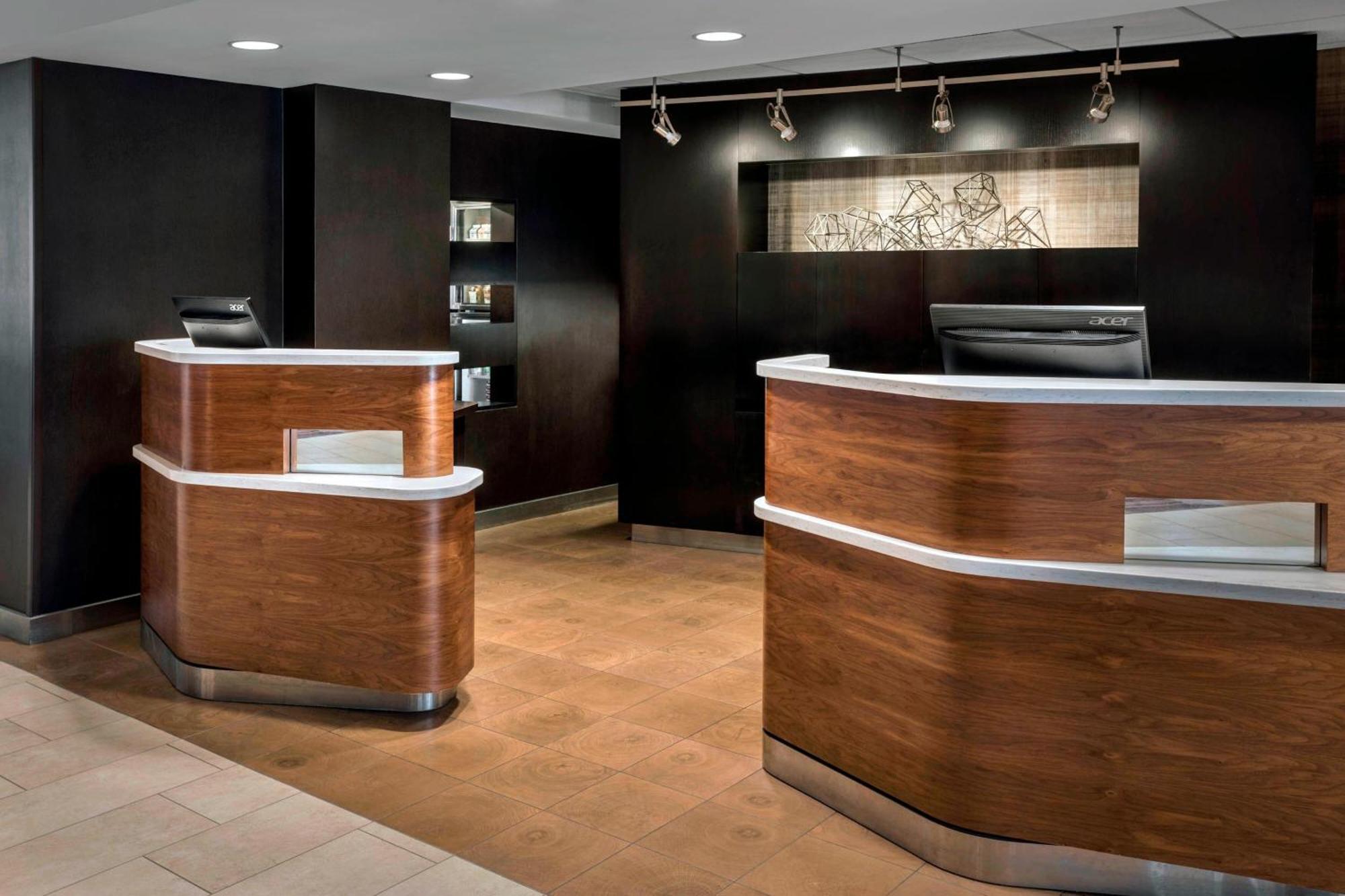 Courtyard By Marriott Jersey City Newport Exterior foto