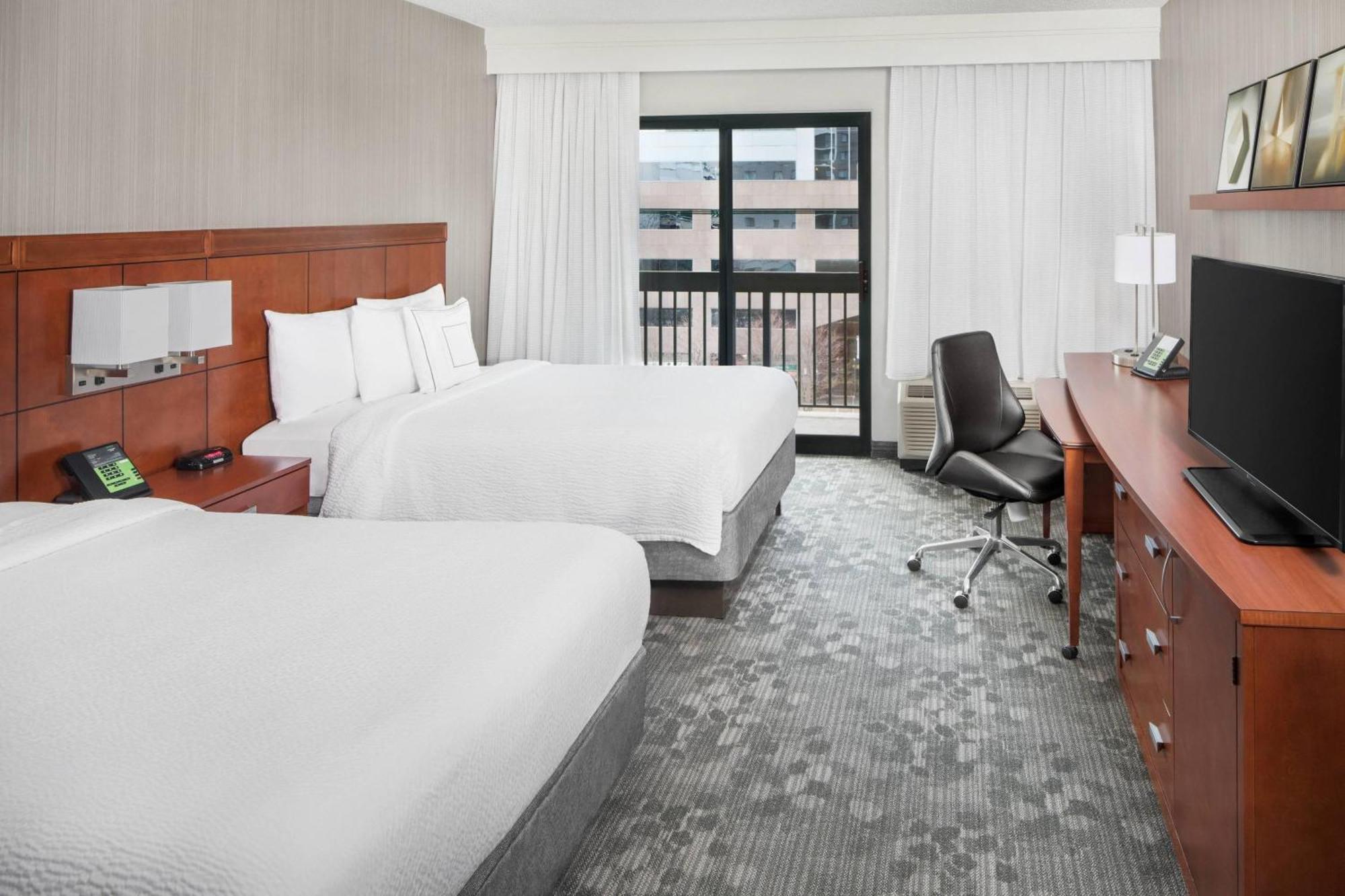 Courtyard By Marriott Jersey City Newport Exterior foto