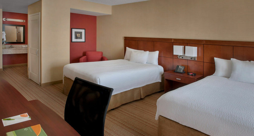 Courtyard By Marriott Jersey City Newport Exterior foto