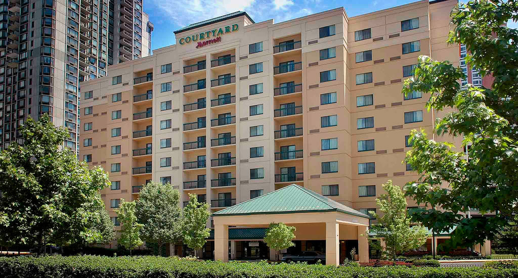 Courtyard By Marriott Jersey City Newport Exterior foto